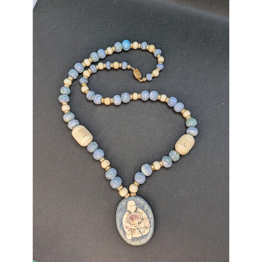 Asian Long Ivory Colored Blue Bead Necklace Oval Pendant 30.5" & "Silver" Clasp - Picture 2 of 8